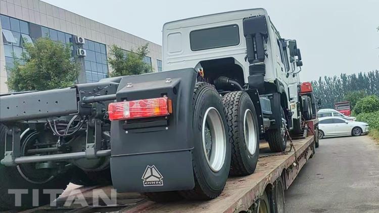 Used Howo Truck Tractor for Sale in Papua New Guinea