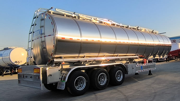 TITAN 3 Axle Stainless Fuel Tanker Trailer for Sale in Papua New Guinea